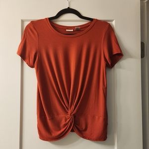 Max Studio Size Small